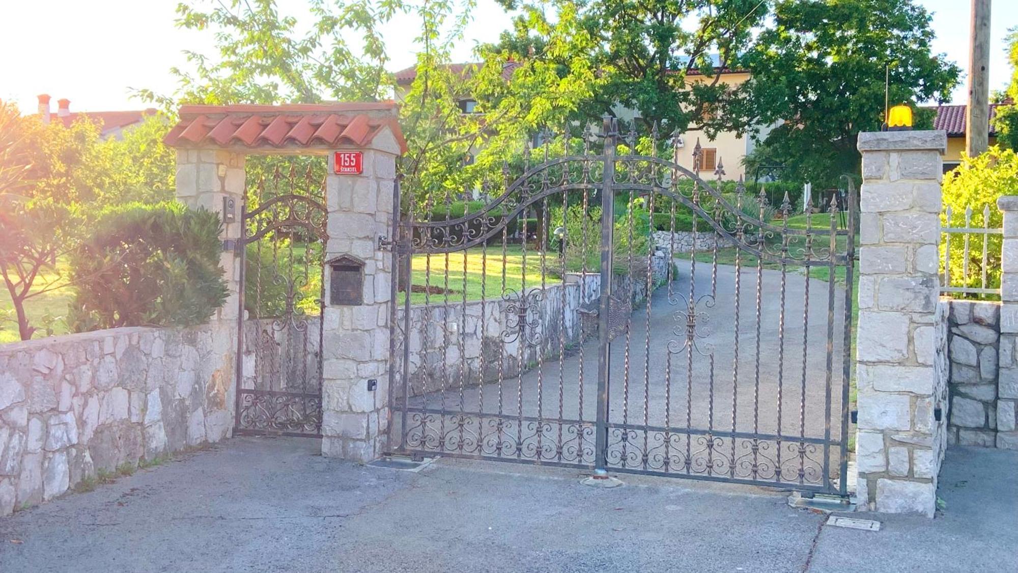 Garden Villa Štanjel المظهر الخارجي الصورة
